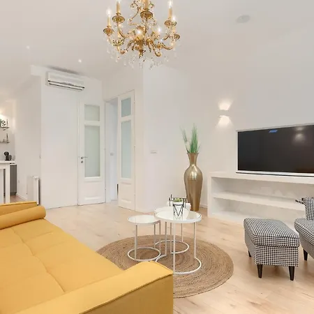 Calafati Apartment With Free Private Parking Rijeka Extérieur photo