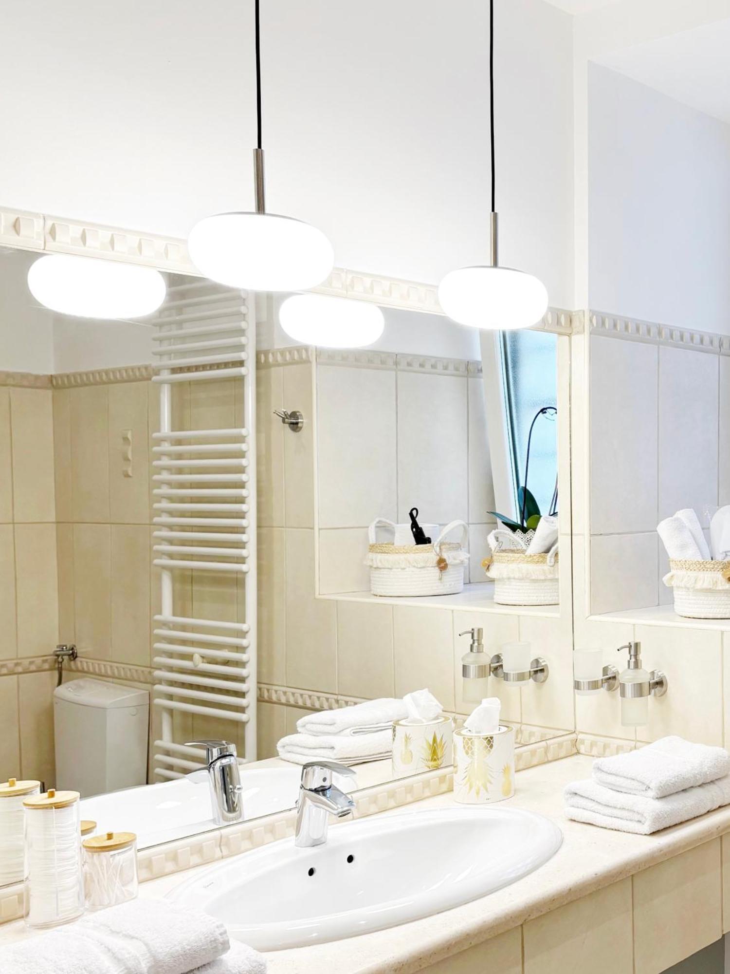 Apartament Calafati With Free Private Parking *